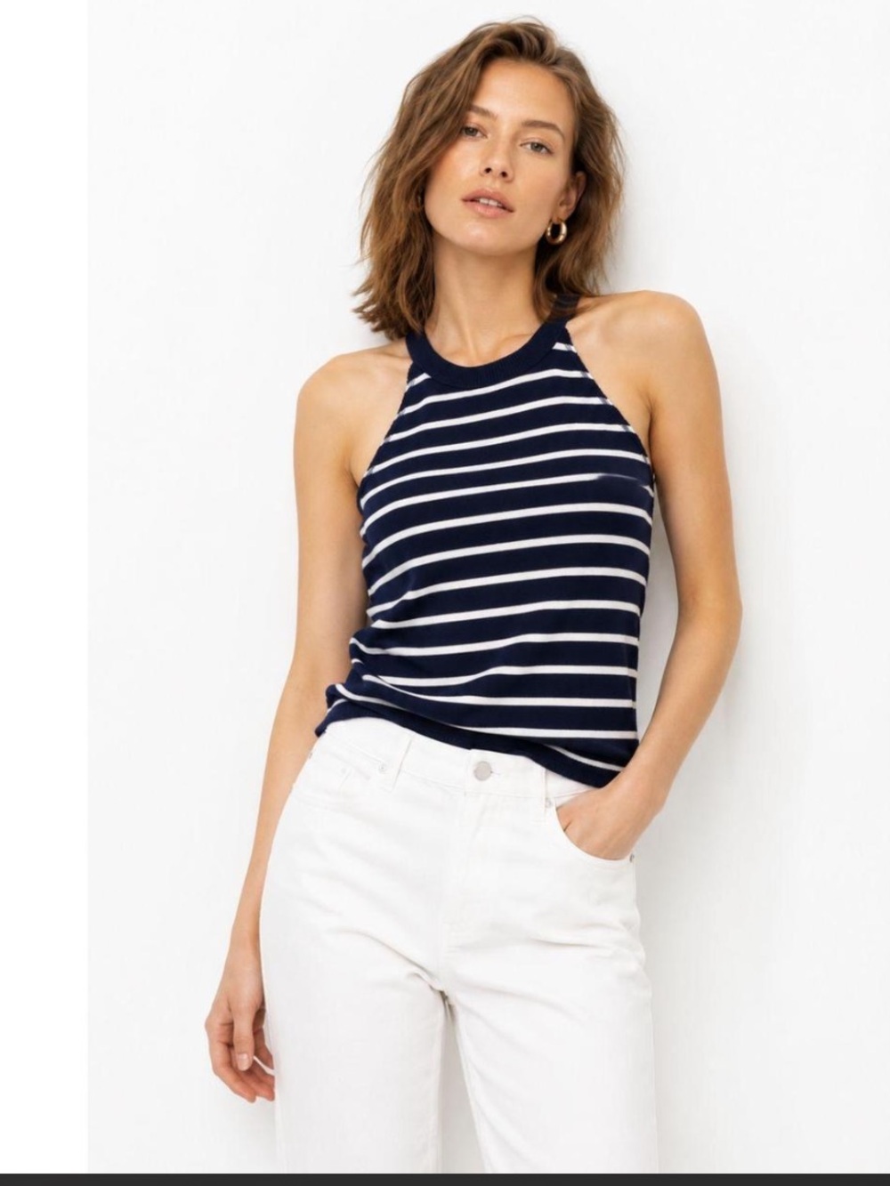Aerie Striped Navy & White‎ Knit Tank with Subtle Crew Neck Size Medium